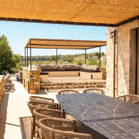 וילה Chateau La Negly